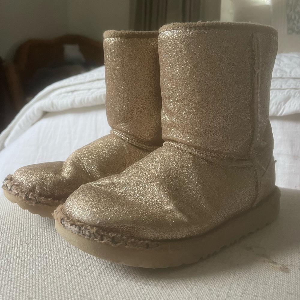 UGG Boots Girls Size 1